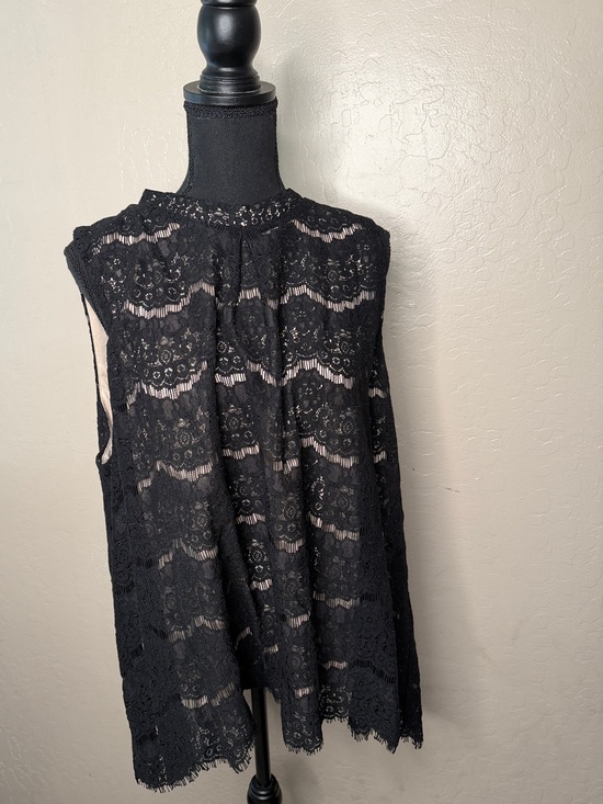 love, Fire Tops - Black Lace High-Neck Sleeveless Blouse